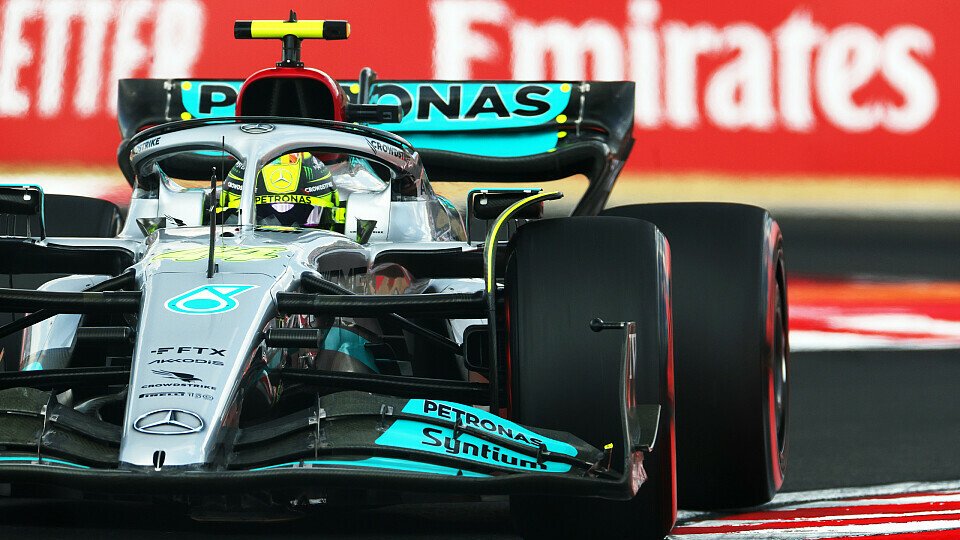 Lewis Hamilton hatte im Training am Freitag mit seinem Mercedes zu kämpfen, Foto: LAT Images