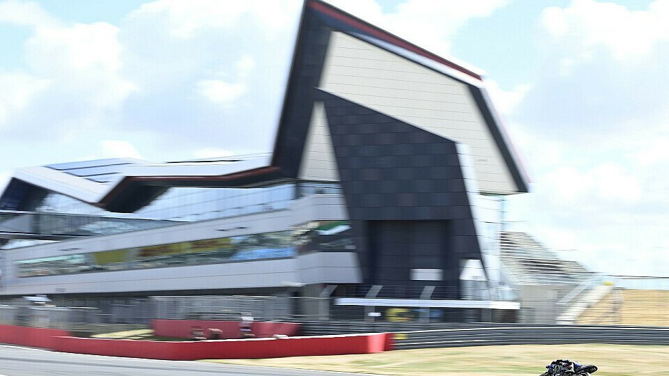 Die MotoGP ist ab 2023 im Silverstone Wing untergebracht, Foto: LAT Images