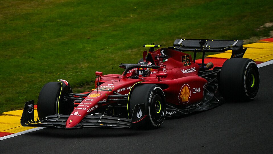 In FP1 war die Welt noch in Ordnung bei Ferrari, Foto: LAT Images