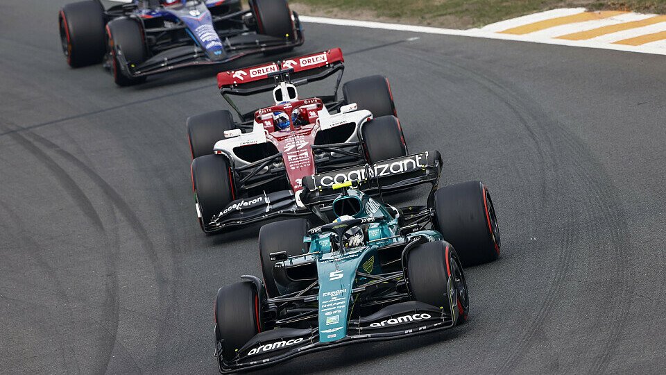 Für Sebastian Vettel haben die Formel-1-Regeln 2022 nicht den gewünschten Effekt erzielt, Foto: LAT Images