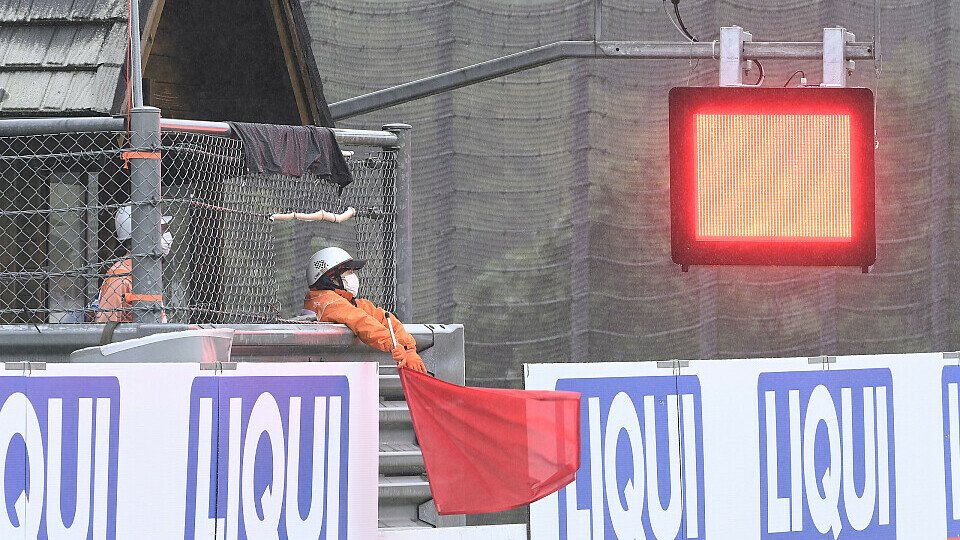 Entscheiden die MotoGP-Stars bald über Rote Flaggen?, Foto: LAT Images