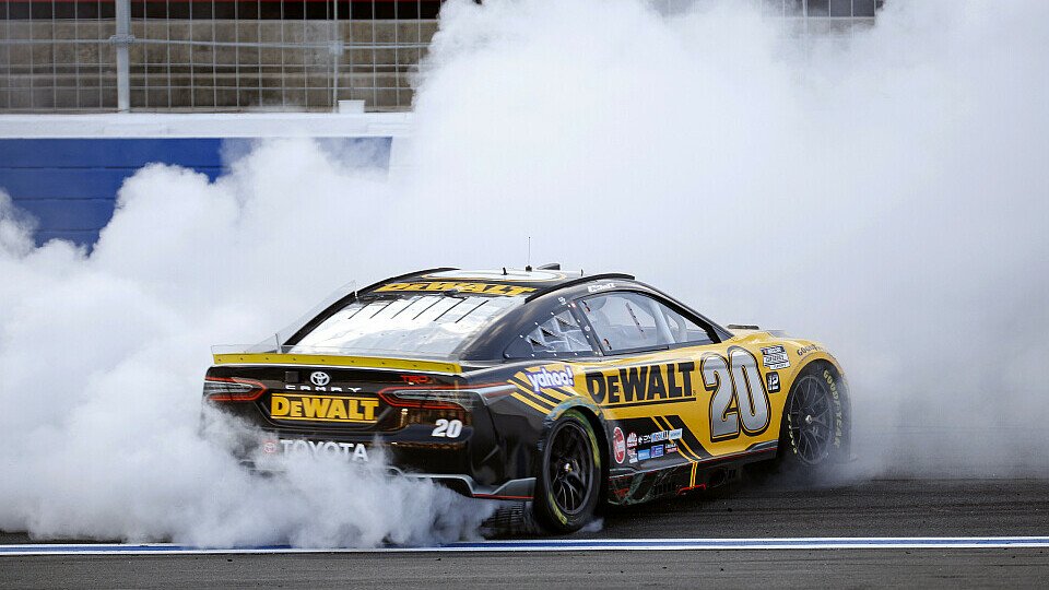 Christopher Bell gewinnt das 6. Playoff-Rennen, Foto: Getty Images / NASCAR