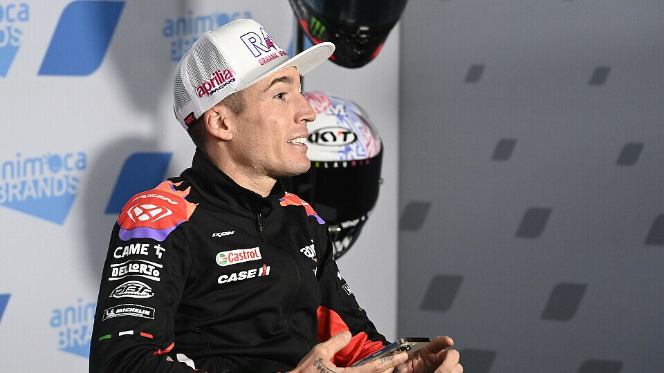 Aleix Espargaro träumt weiterhin vom MotoGP-Titel, Foto: LAT Images