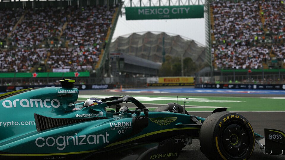 Kein Glück im Foro Sol: Sebastian Vettel und Aston Martin bleiben in Mexiko chancenlos, Foto: LAT Images