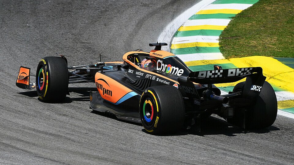 McLaren startete mit einer neuen Finanzplanung in die Saison 2022, Foto: LAT Images
