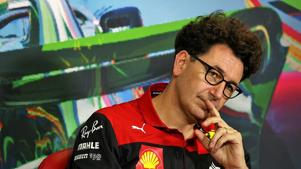 Mattia Binotto wehrt sich gegen Spekulationen über die Ferrari-zukunft, Foto: LAT Images