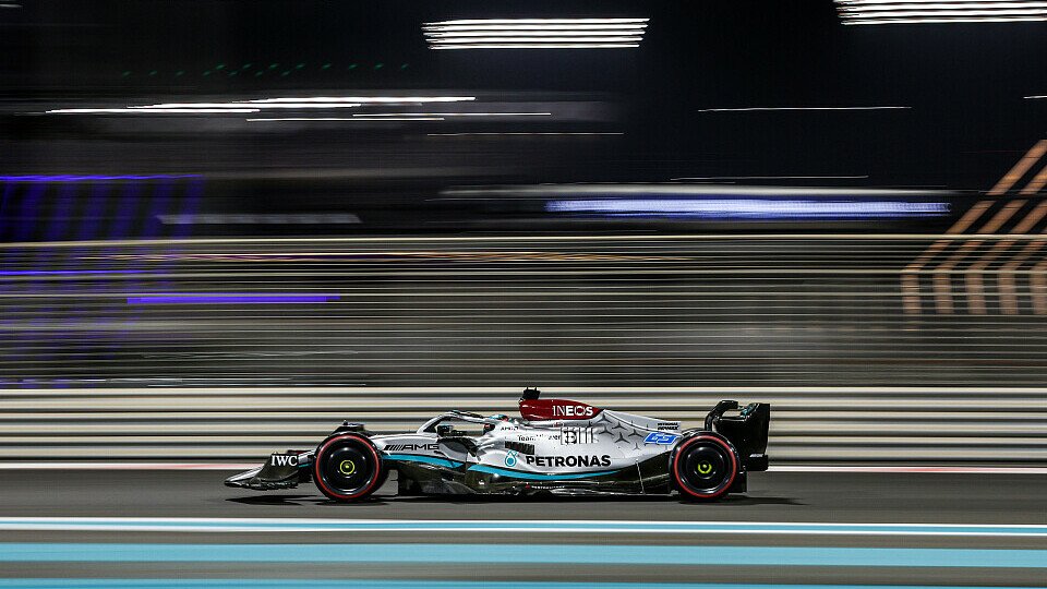 Die letzten zwei Rennen in Abu Dhabi gewann Max Verstappen. Gelingt Mercedes 2022 die Revanche?, Foto: LAT Images