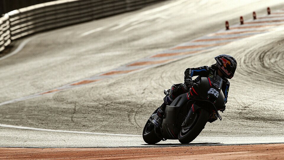 Im Valencia-Test arbeiteten RNF Racing und Aprilia erstmals zusammen, Foto: LAT Images