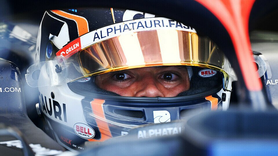 Statt Nyck de Vries sitzt ab jetzt Daniel Ricciardo im AlphaTauri AT04, Foto: LAT Images