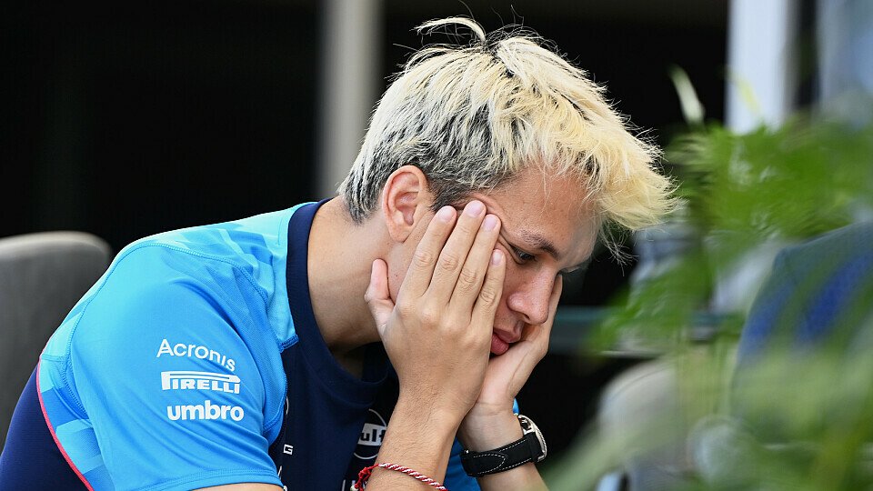 Alexander Albon crasht beim Formel-1-Training in Monaco, Foto: LAT Images