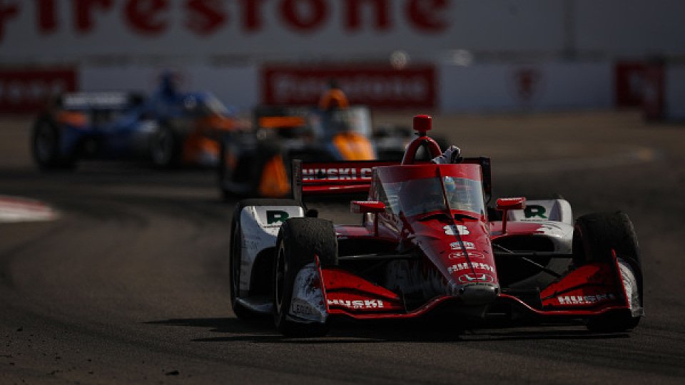 Marcus Ericsson gewinnt das erste IndyCar-Rennen der Saison 2023, Foto: LAT Images/Jake Galstad