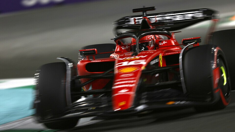 Stürzt Ferrari Singapur wieder in den Trubel um P2 ab?, Foto: LAT Images