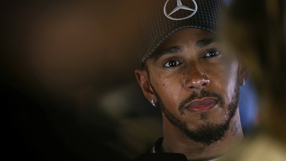 Lewis Hamilton war der Frust über die schwache Pace in Saudi-Arabien am Wochenende anzusehen, Foto: LAT Images