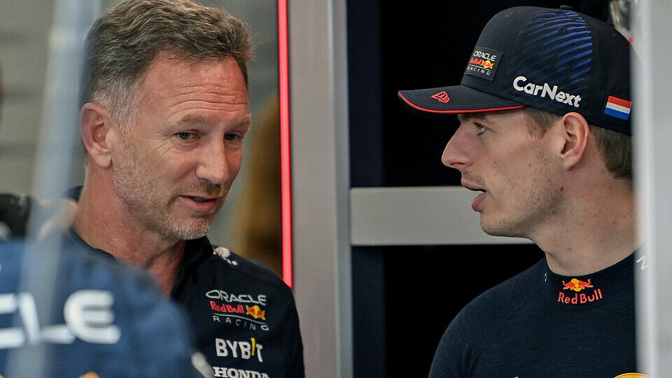 Max Verstappen ist sich mit Christian Horner einig über die Motoren für 2026, Foto: LAT Images