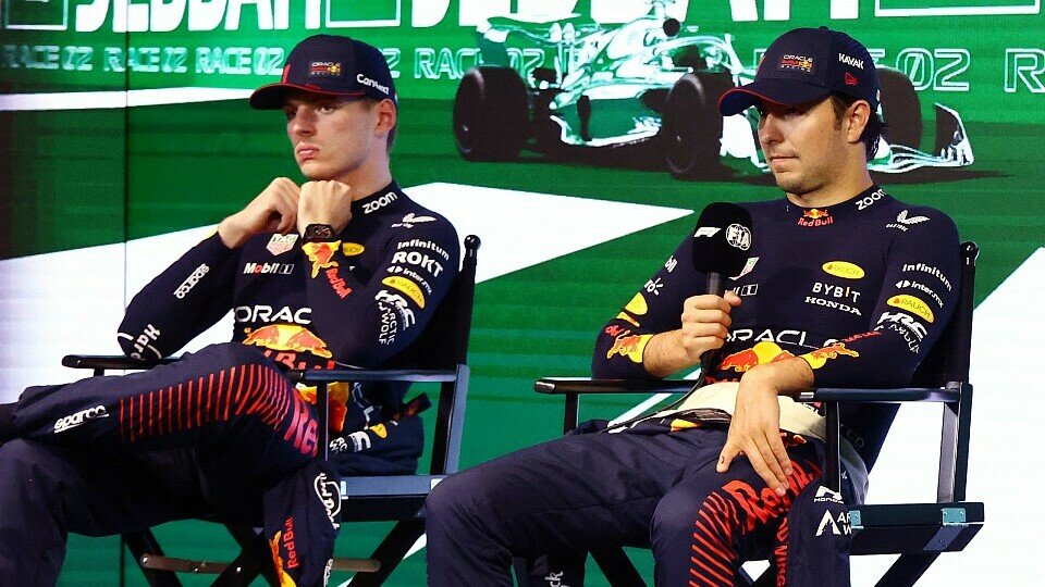 Wie steht es um das Verhältnis von Max Verstappen und Sergio Perez: In Jeddah wirkte die Stimmung unterkühlt., Foto: LAT Images