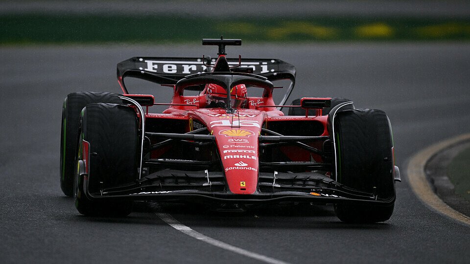 Ferrari testete am Trainingsfreitag verschiedene Setup-Einstellungen aus, Foto: LAT Images