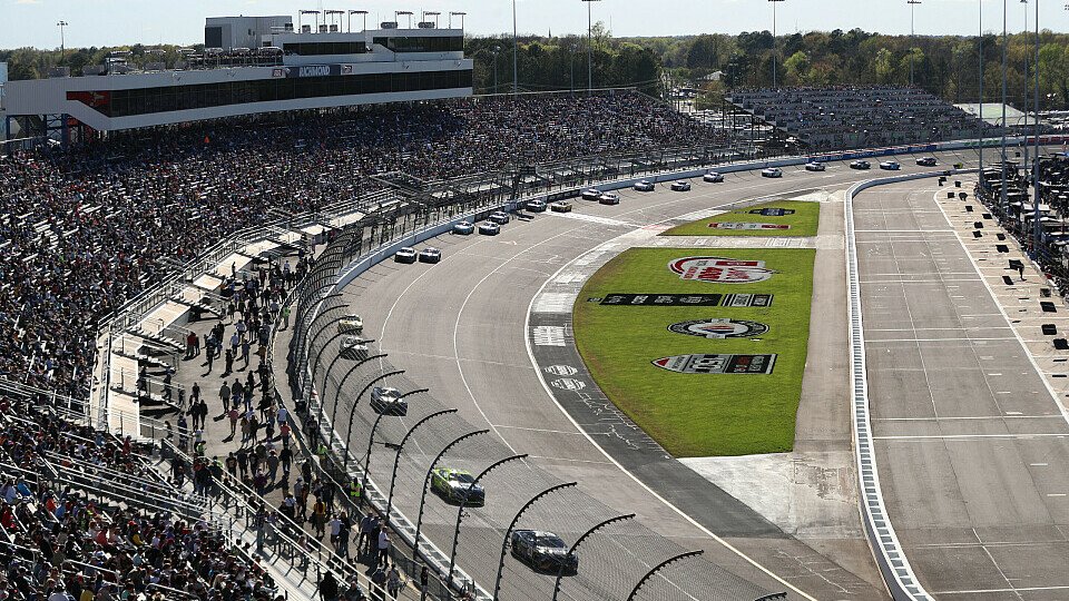 Auf dem Richmond Raceway startet das 23. Saisonrennen der Regular Season 2024 unter Flutlicht, Foto: Getty Images / NASCAR