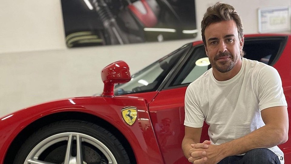 Fernando Alonso scheiterte mit dem Verkauf seines Ferrari Enzo bei einer Auktion in Monaco, Foto: Instagram/fernandoalo_oficial