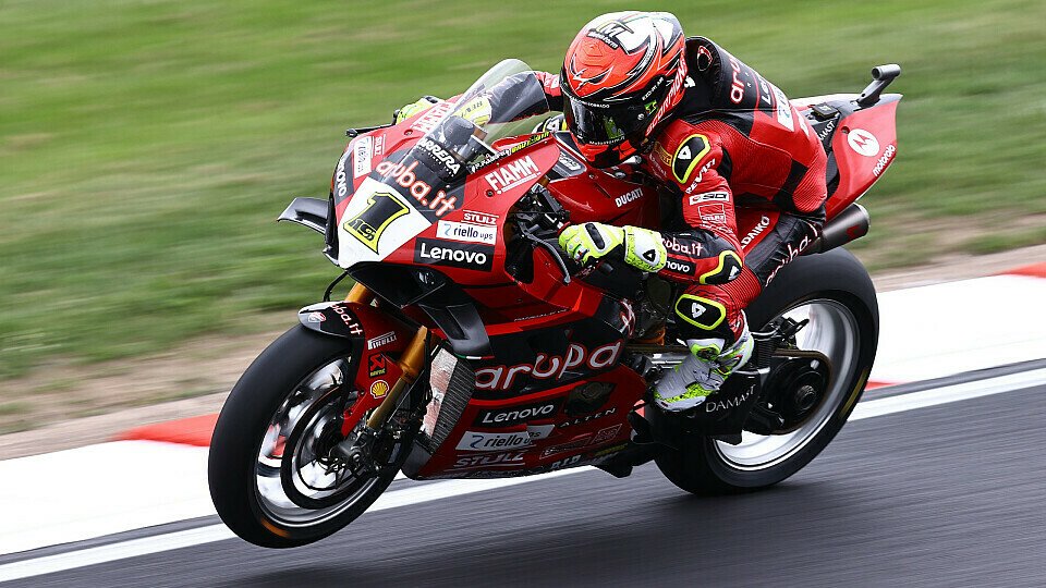 Alvaro Bautista bricht Ducati-Fluch in Donington, Foto: LAT Images