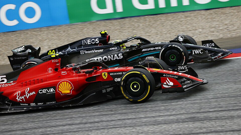 Carlos Sainz und Lewis Hamilton sind die größten Verlierer der Strafen-Flut, Foto: LAT Images