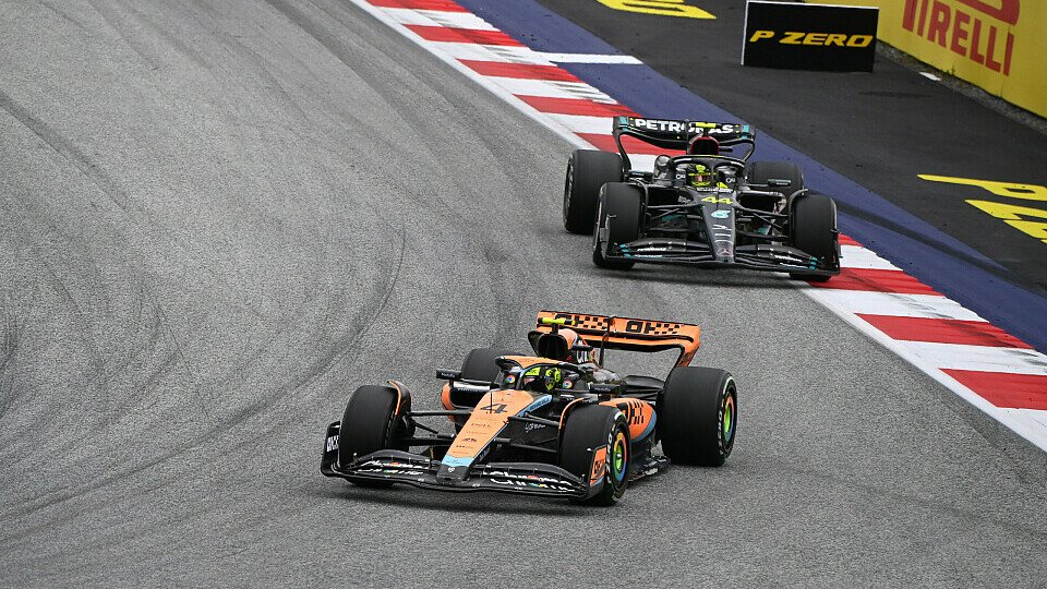 Kundenteam versus Werksteam, McLaren schlug Mercedes in Österreich, Foto: LAT Images