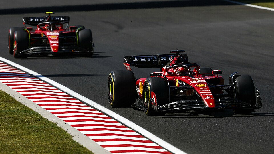 Die beiden Ferrari kamen auf den Plätzen 7 und 8 ins Ziel, Foto: LAT Images
