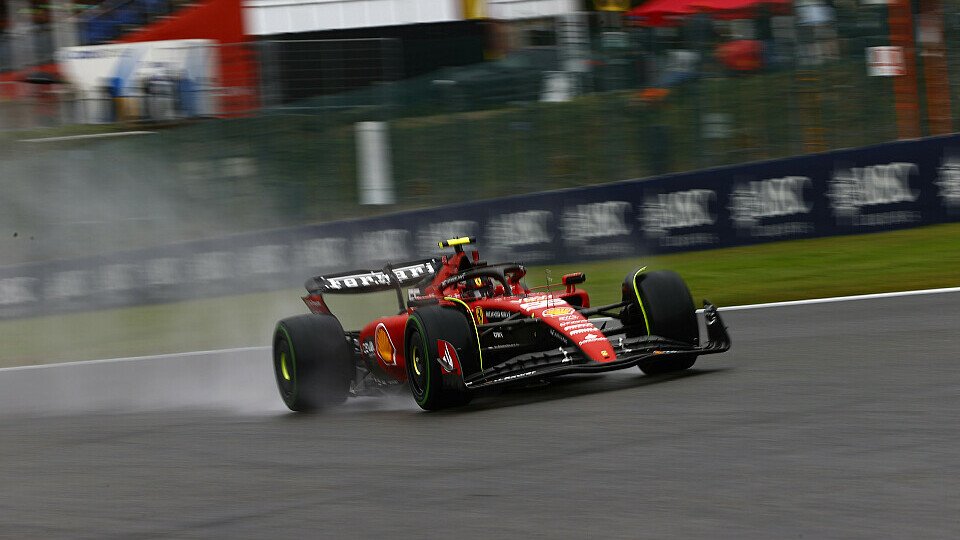 Carlos Sainz Jr. im Regen von Spa-Francorchamps