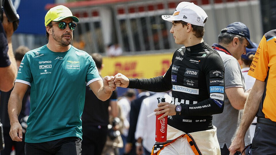 Fernando Alonso und Oscar Piastri
