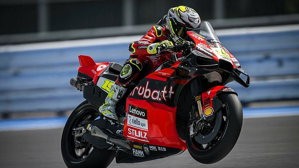 Alvaro Bautista auf der Ducati MotoGP-Maschine