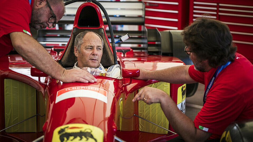 Gerhard Berger bei der Formula Nürburgring in seinem Ferrari.
