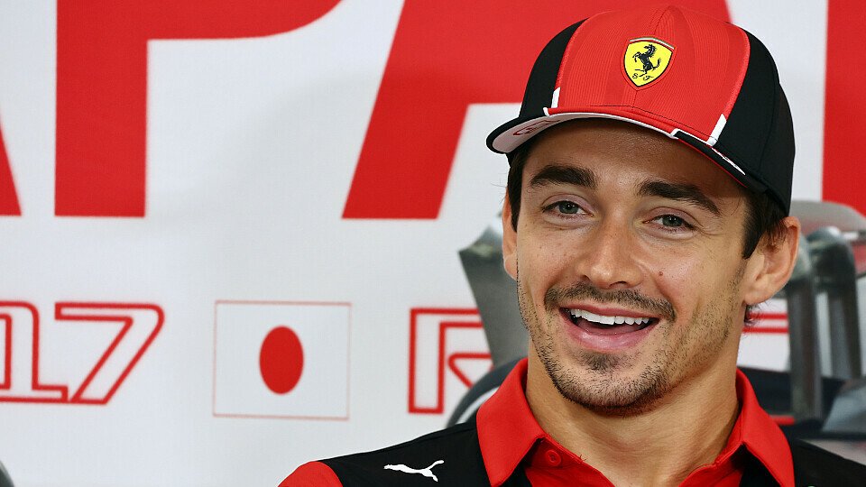 Ferrari-Fahrer Charles Leclerc in der Pressekonferenz
