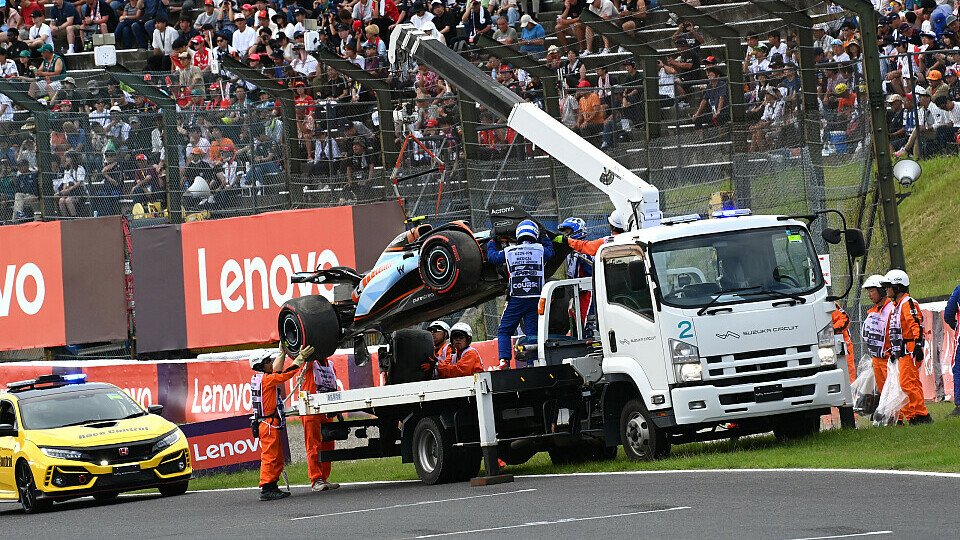 Qualifying: Williams-Fahrer Logan Sargeant sorgt nach einem heftigen Crash für Rot in Q1