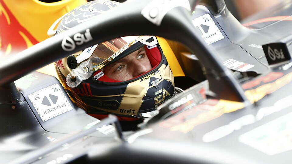 Red Bull-Fahrer Max Verstappen in der Box
