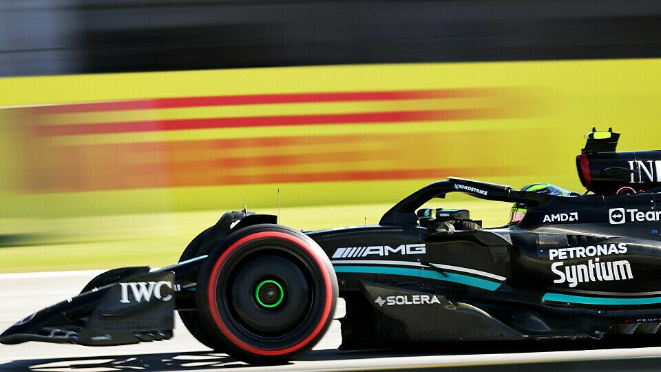 Lewis Hamilton auf dem Weg zu Platz acht beim Brasilien GP 2023 in seinem Mercedes-Formel-1-Auto F1 W14.