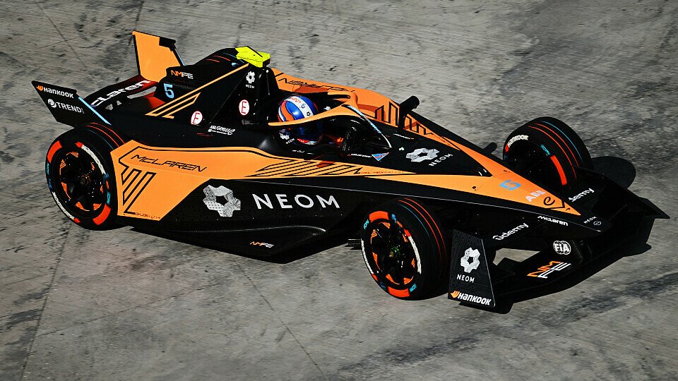 Jake Hughes mit McLaren beim Formel-E-Rennen in Mexiko-City 2024
