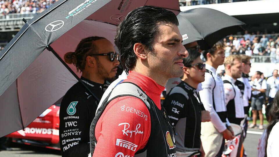 Carlos Sainz und Lewis Hamilton in Mexico