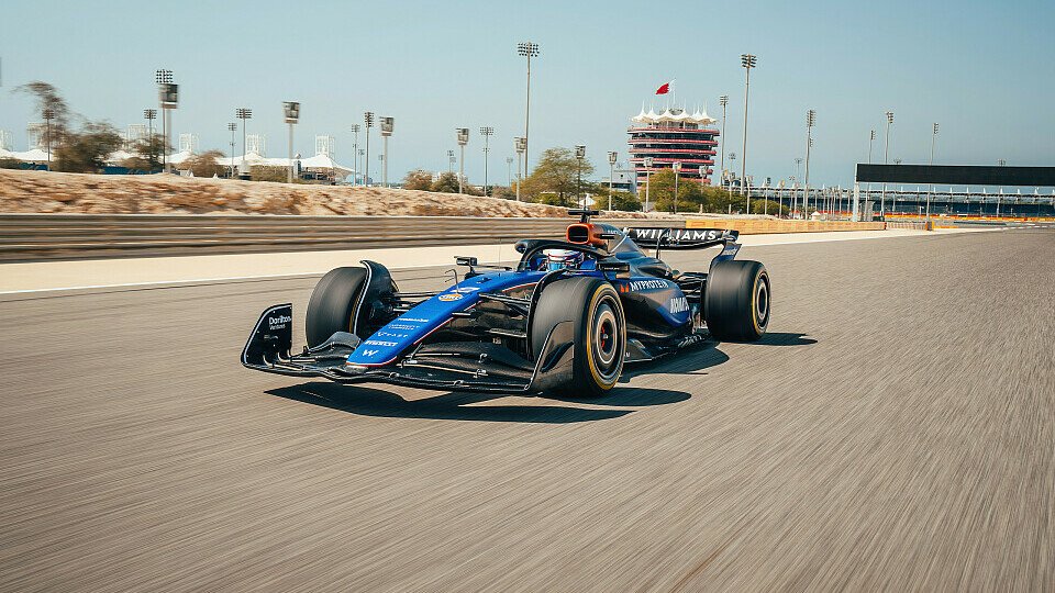 Der neue Williams FW46 auf der Strecke in Bahrain
