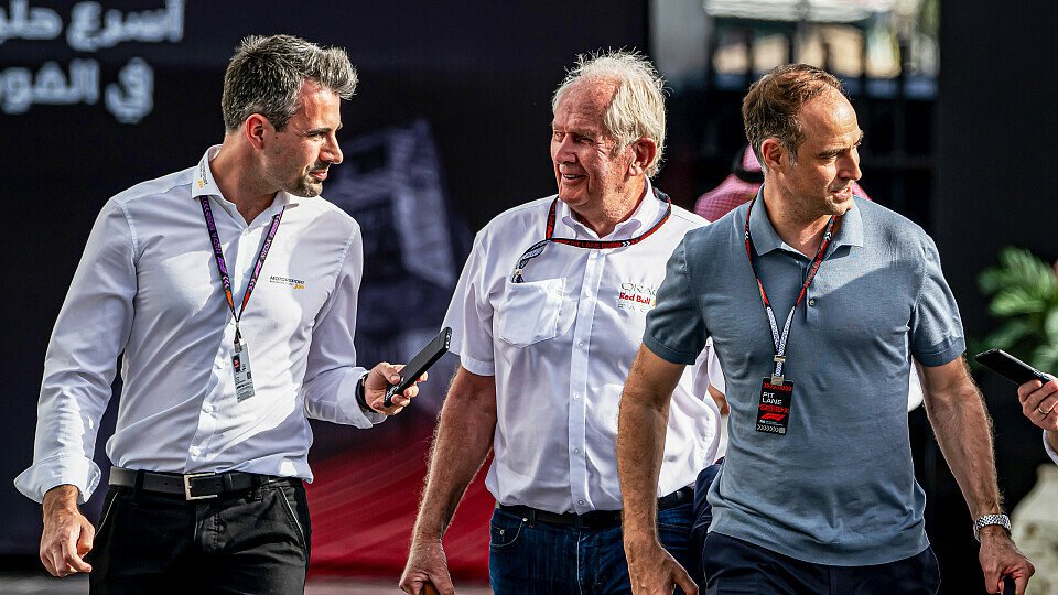 Christian Menath von Motorsport-Magazin.com im Gespräch mit Dr. Helmut Marko und Oliver Mintzlaff von Red Bull 