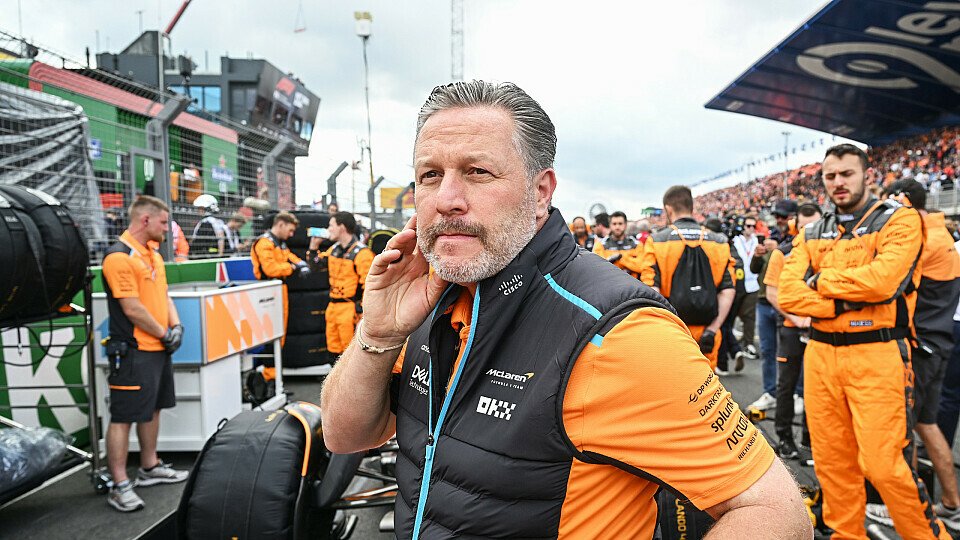 McLaren-Racing-CEO Zak Brown auf dem Grid in Zandvoort