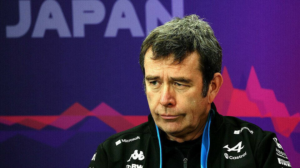 Alpine-Teamchef Bruno Famin in der Pressekonferenz 