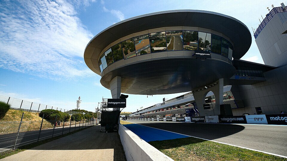 Der Circuito de Jerez erhält 2024 einen neuen Kurvennamen in Turn 7, Foto: LAT Images