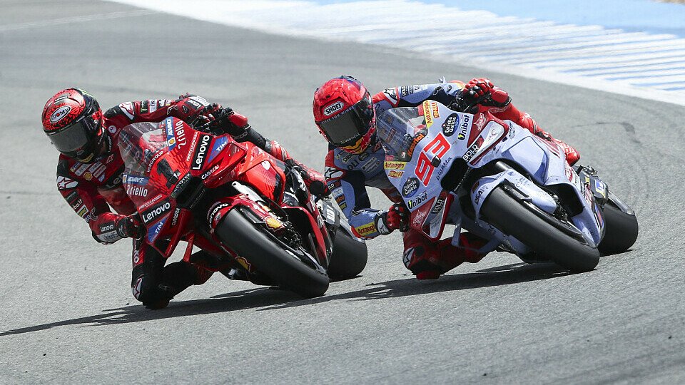 Francesco Bagnaia und Marc Marquez kollidierten in Jerez abermals, Foto: LAT Images