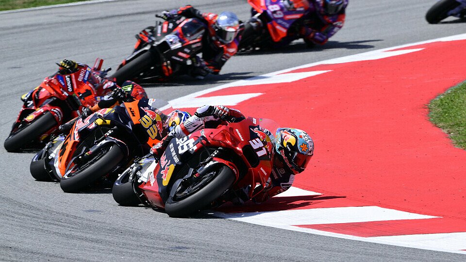 On Sunday we can expect the Grands Prix of Moto3, Moto2 and MotoGP, Photo: LAT Images