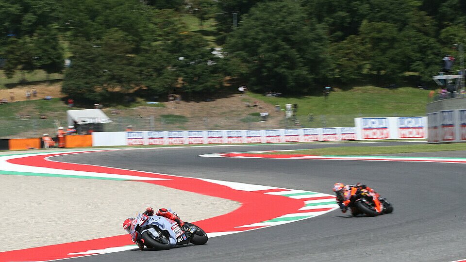 Marc Marquez erlebte wieder mal einen positiven Freitag, Foto: LAT Images