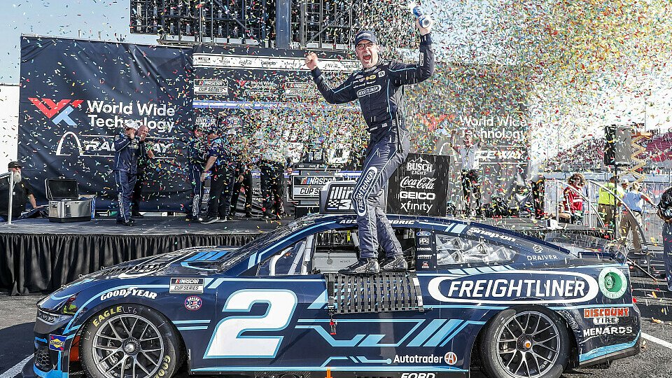 Austin Cindric (Team Penske) feiert seinen ersten Saisonsieg in der Victory Lane