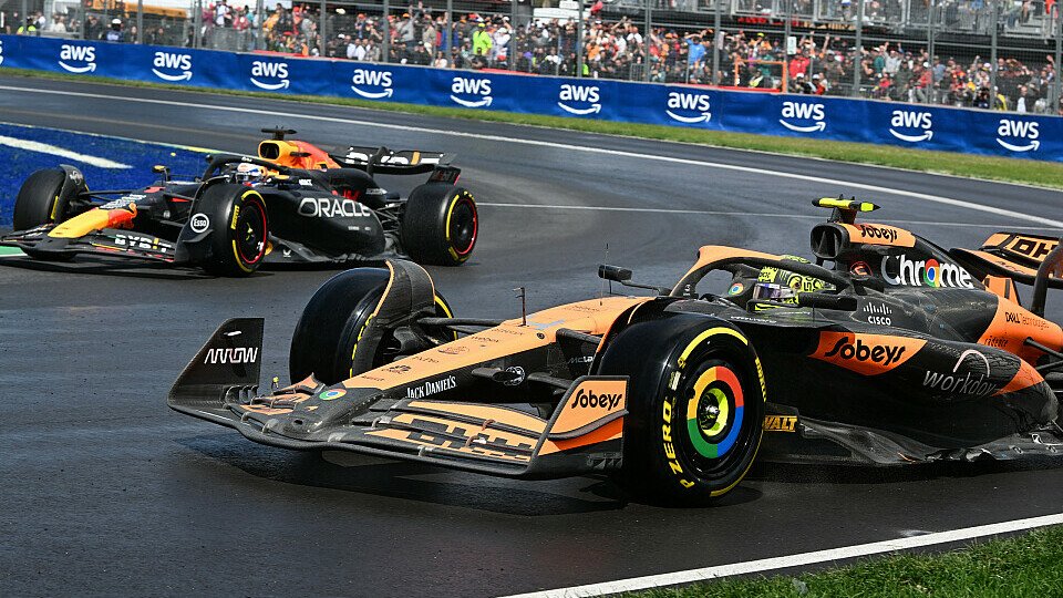 Lando Norris (McLaren) und Max Verstappen (Red Bull) kämpfen beim Kanada GP am Boxenausgang um die Führung.