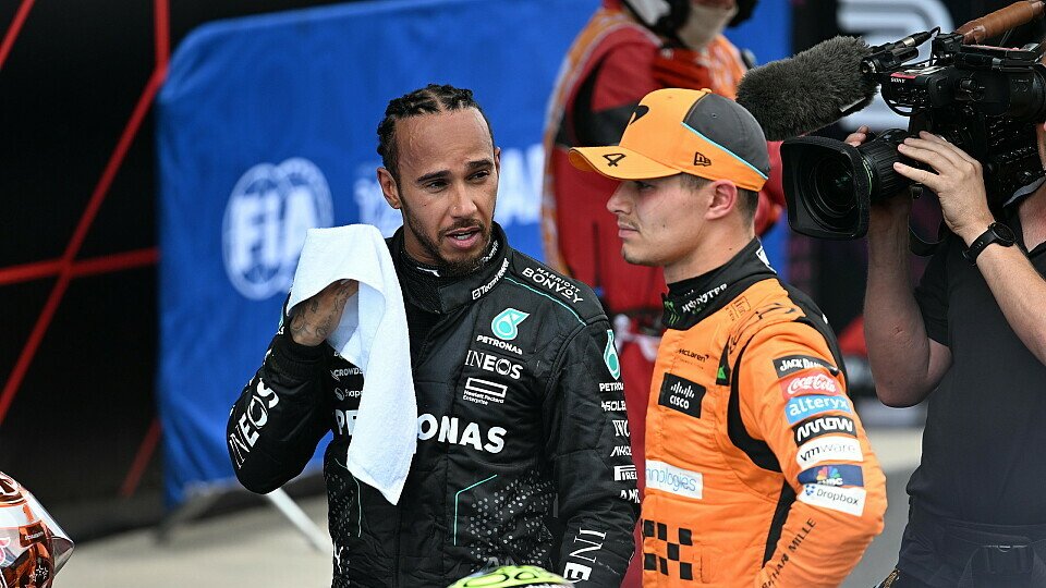 Lewis Hamilton (Mercedes) und Lando Norris (McLaren) im Parc Ferme 