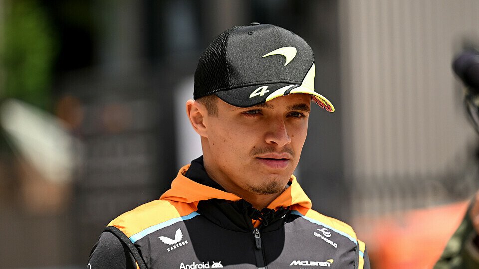 McLaren-Fahrer Lando Norris im Paddock