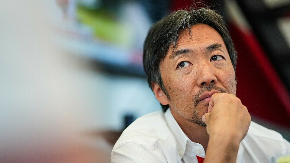 Haas-Teamchef Ayao Komatsu im Paddock