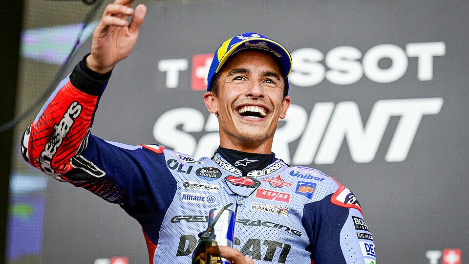 Marc Marquez celebrates during the sprint sieg in Aragon